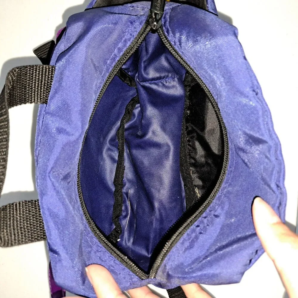 Vintage 90s Coleman Camping Hiking Streetwear Fanny Pack Waist Belt Blue Purple - Picture 4 of 4